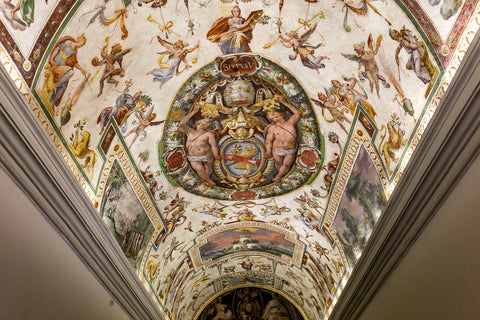 ヴァチカン美術館、ラファエロの間の天井装飾