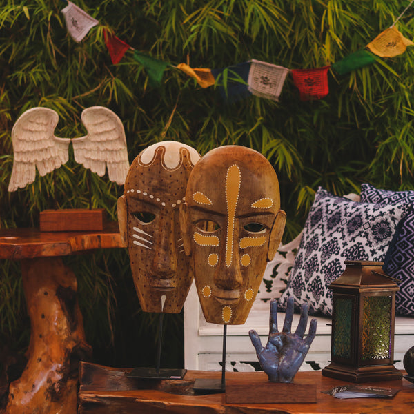 mascara-decorativa-arte-madeira-pintura-etnica-estilo-africana-ethnic-decor-ambiente-rustico