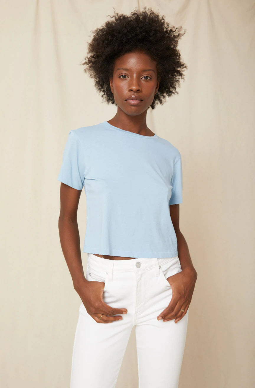 BABE TEE IN CHAMBRAY