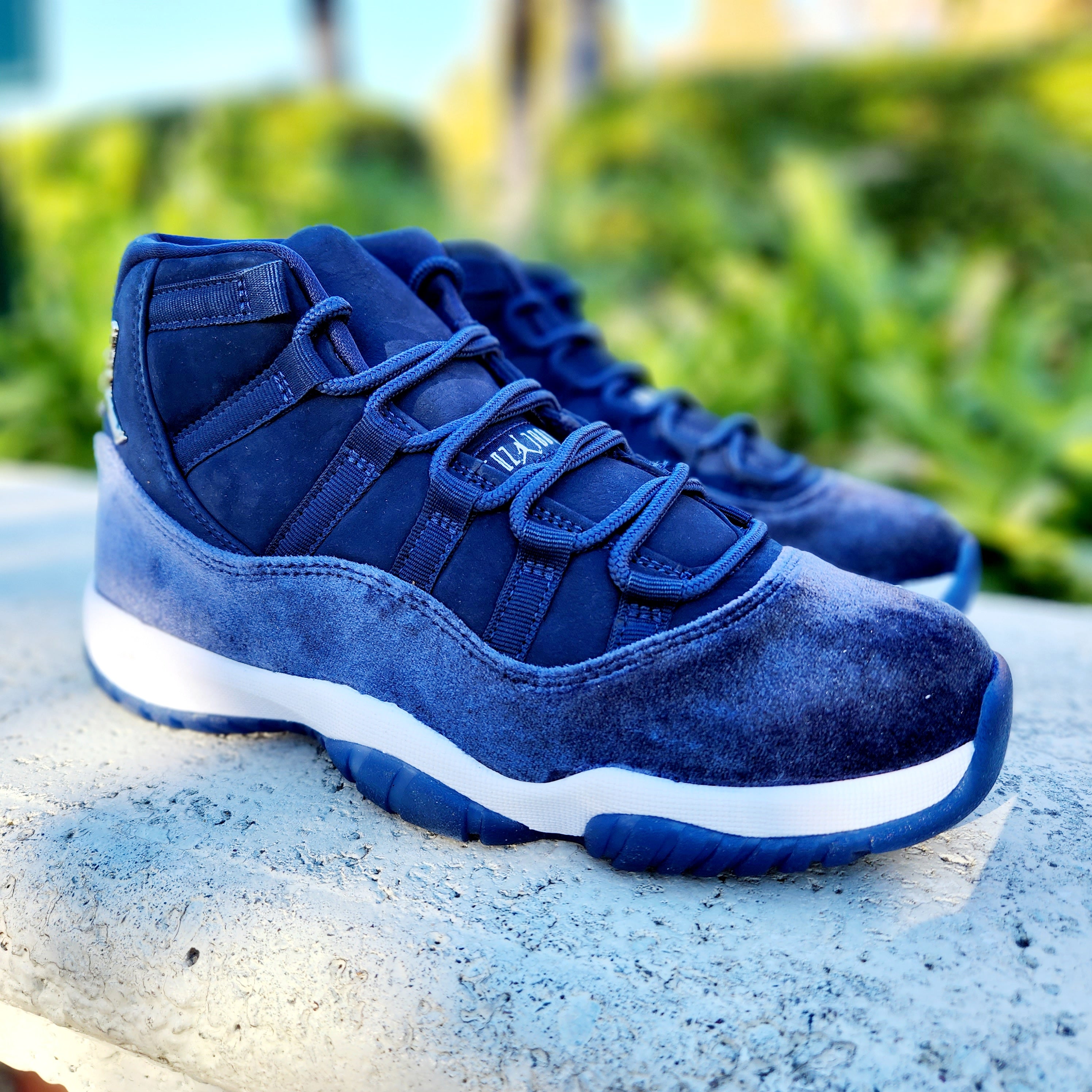 blue suede air jordan 11