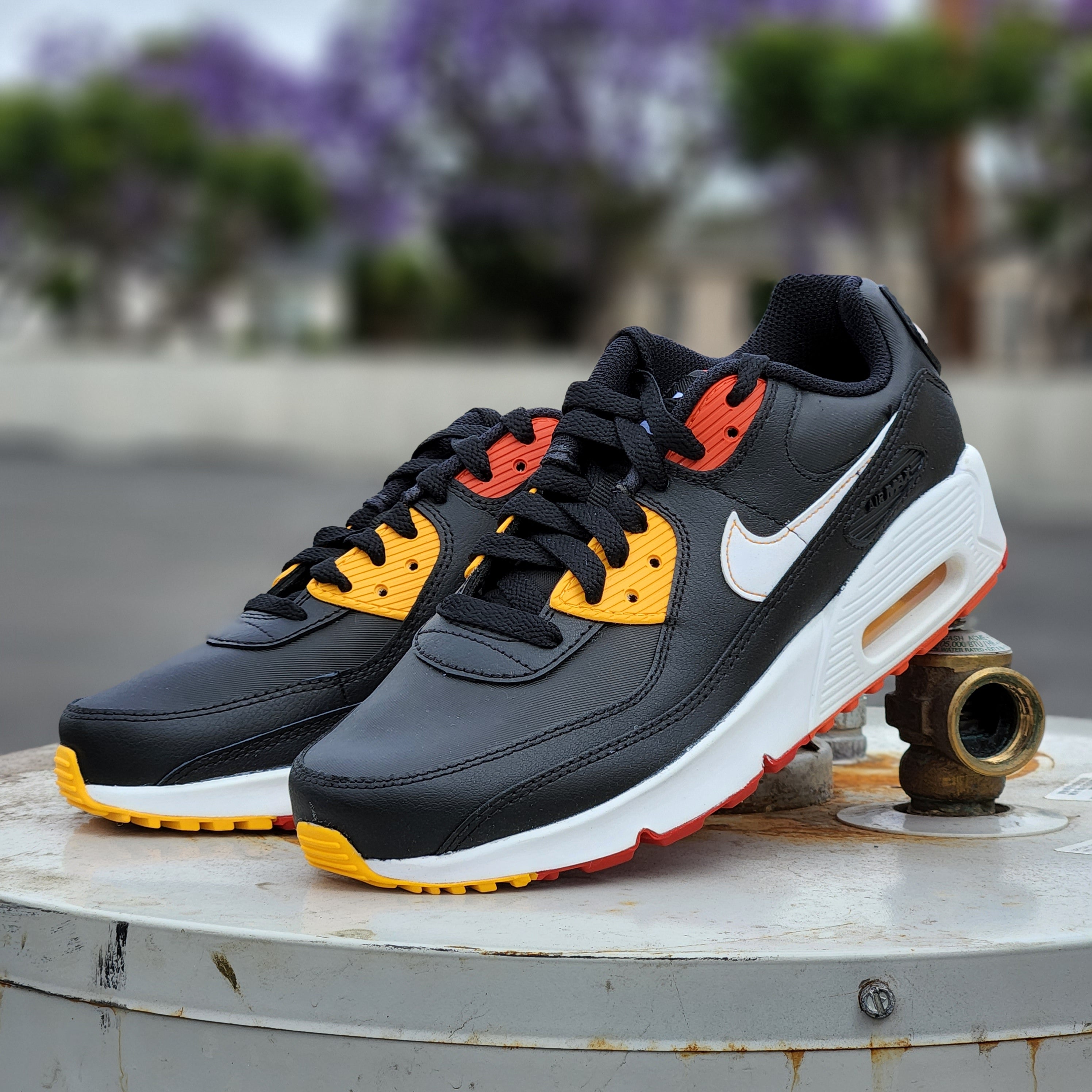 Nike LTR GS – PRIVATE SNEAKERS