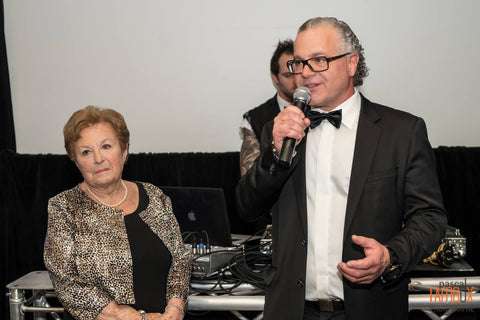 Bernard Jodoin, le propriétaire, accompagné de sa mère Mariette Jodoin, fondatrice de la bijouterie. Crédit Photo: Pascal Rameux Photographe