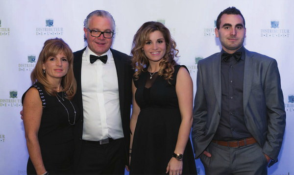 De gauche à droite: Lucie Aubé Jodoin, Bernard Jodoin, Rosalie Jodoin et Maxime Jodoin. Crédit photo : Pascal Rameux Photographe