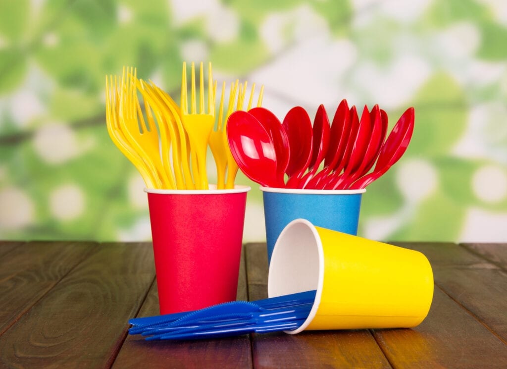 How avoiding plastic made forks and spoons are good for the environment?