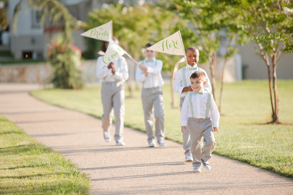 Set of Three Here Comes The Bride Signs Photo By Katelyn James