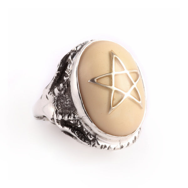 Alex Streeter Angel Heart Ring 2024 | favors.com