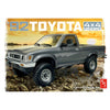 AMT 1/20 1992 Toyota 4x4 Pickup Plastic Kit