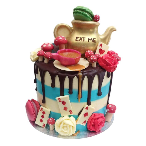 The Alice in Wonderland Birthday Cake