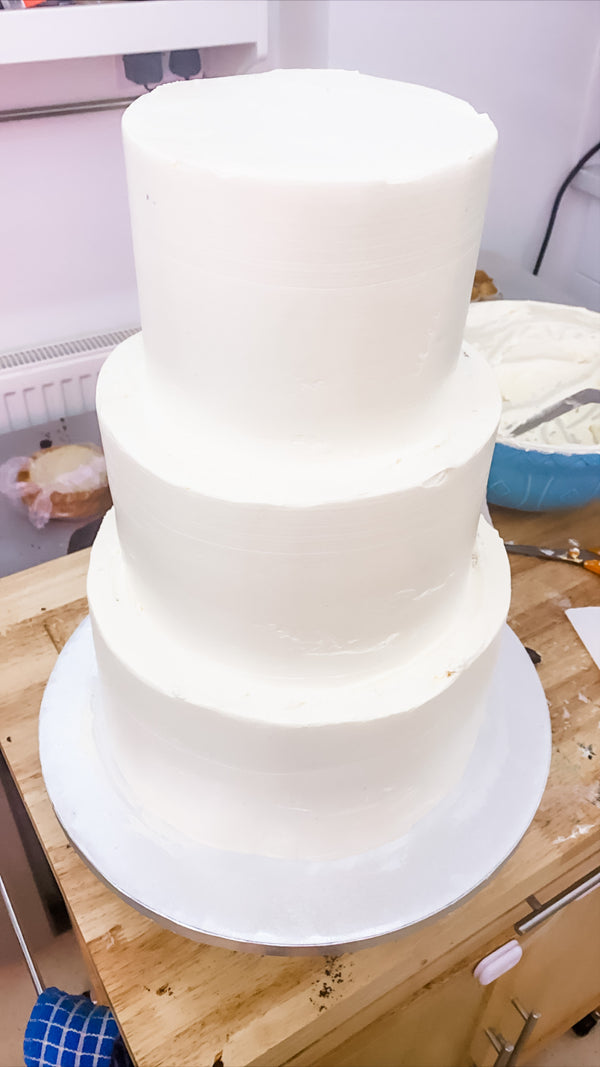 Making of James Bond theme cake