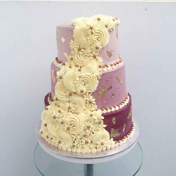 Royal Cream Cascade Wedding Cake by Anges