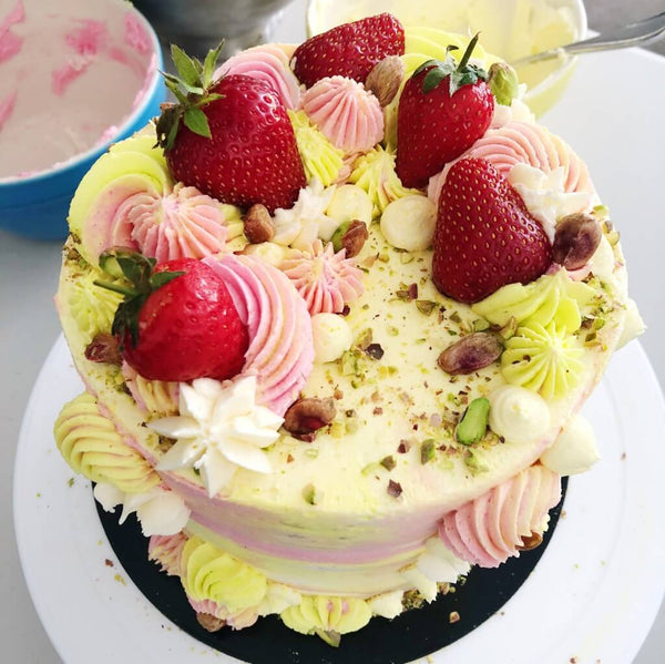 Vegan Lemon and Pistachio Cake - with strawberries