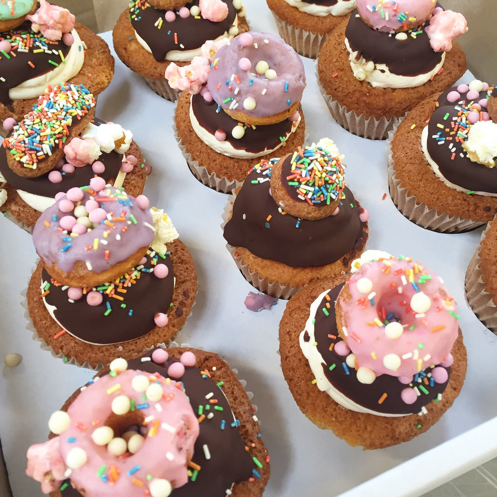 catering cupcakes