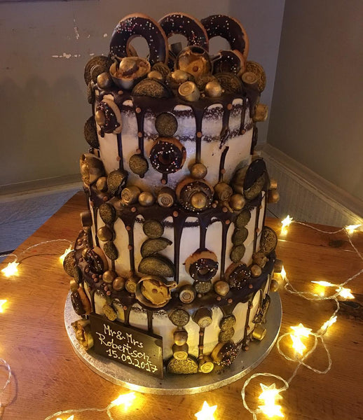 Gold Naked Wedding Cake With Salted Caramel Anges De Sucre 