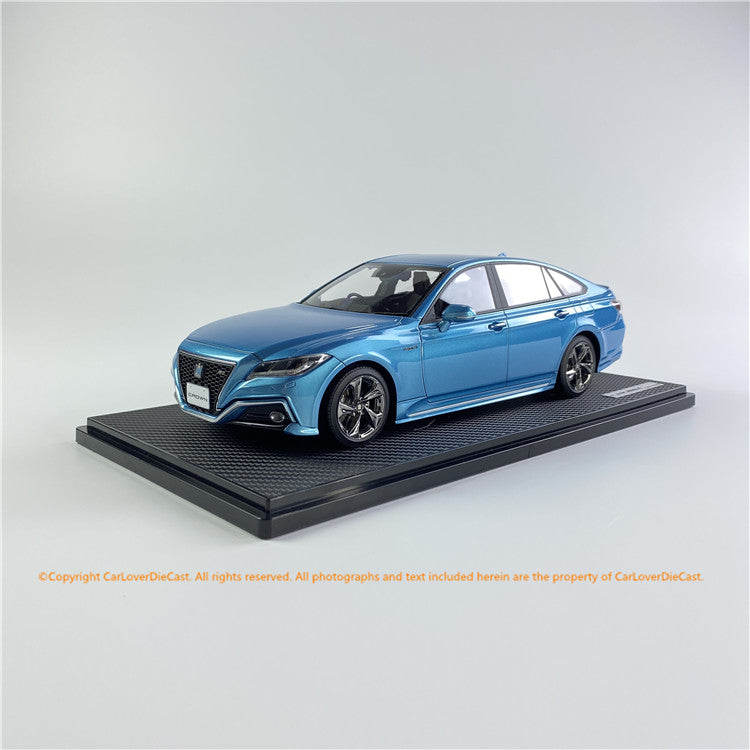 ignition Model 1:18 Toyota Crown (220) 3.5L RS Advance Skyline