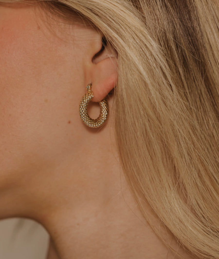 The Versaille Hoop