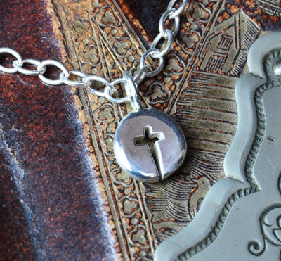 Circle Charm Bracelet