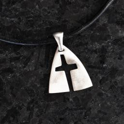 Trinity on Heavy Leather Cording with SS Clasp