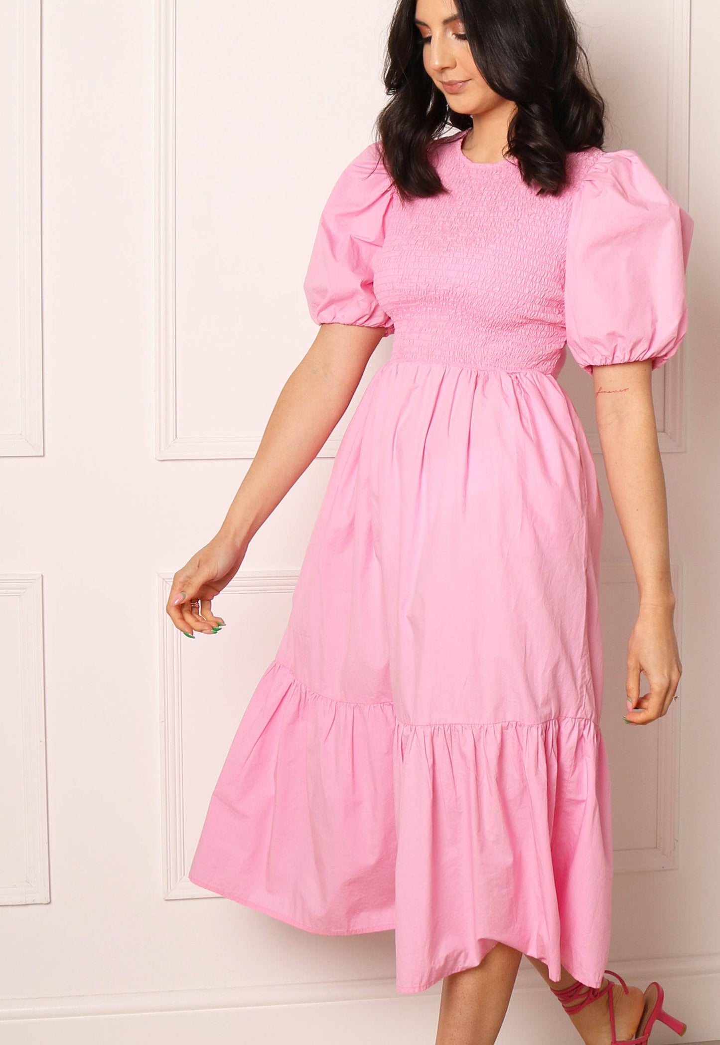 ONLY Shirred Top Cotton Tiered Midi Dress in Pink - concretebartops
