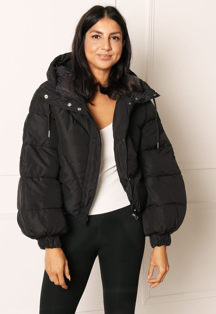 JDY Destiny Cropped Bomber Padded Puffer Jacket with Hood in Black - concretebartops