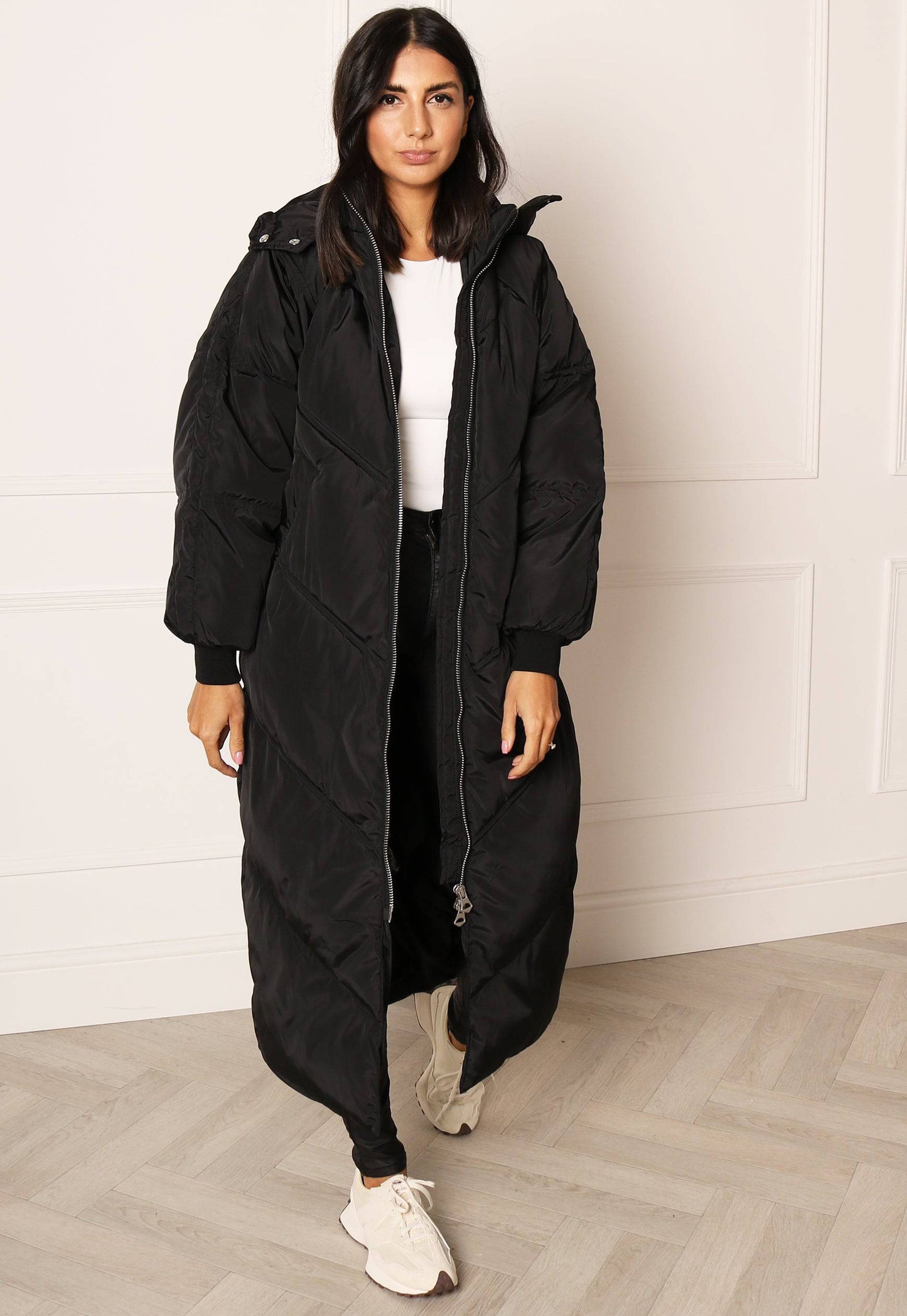PIECES Felicity Maxi Longline Chevron Duvet Puffer Coat with Hood in Black - vietnamzoom