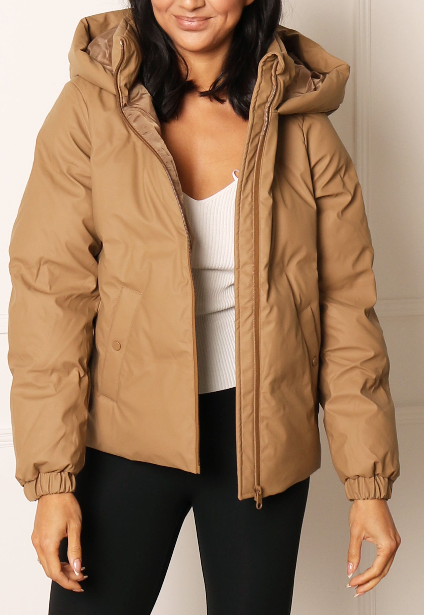 VERO MODA Noe Water Repellent Quilted Short Hooded Puffer Jacket in Soft Tan - concretebartops
