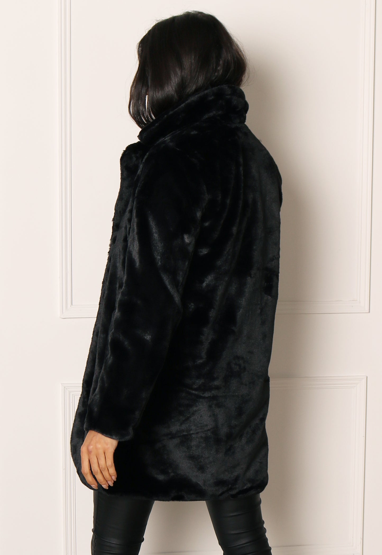VILA Ebba Vintage Style Faux Fur Midi Coat with Collar in Black - concretebartops