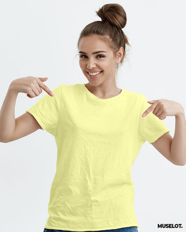 Beschikbaar Vakantie Facet Plain yellow t shirt | Branded women's t shirt online | Muselot
