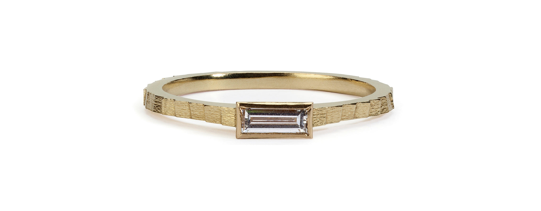 single square band with baguette diamond