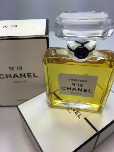 chanel no 19 pure parfum