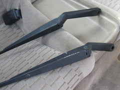 97 98 99 00 01 Honda Prelude OEM Front Wiper Arm Set