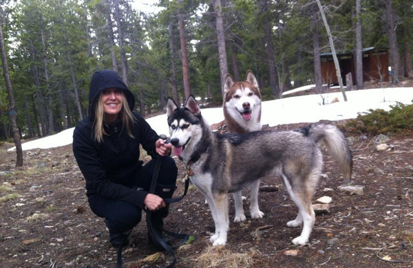 Deb Henriksen with her Fur Babaie, Gnarvik and Jorunn
