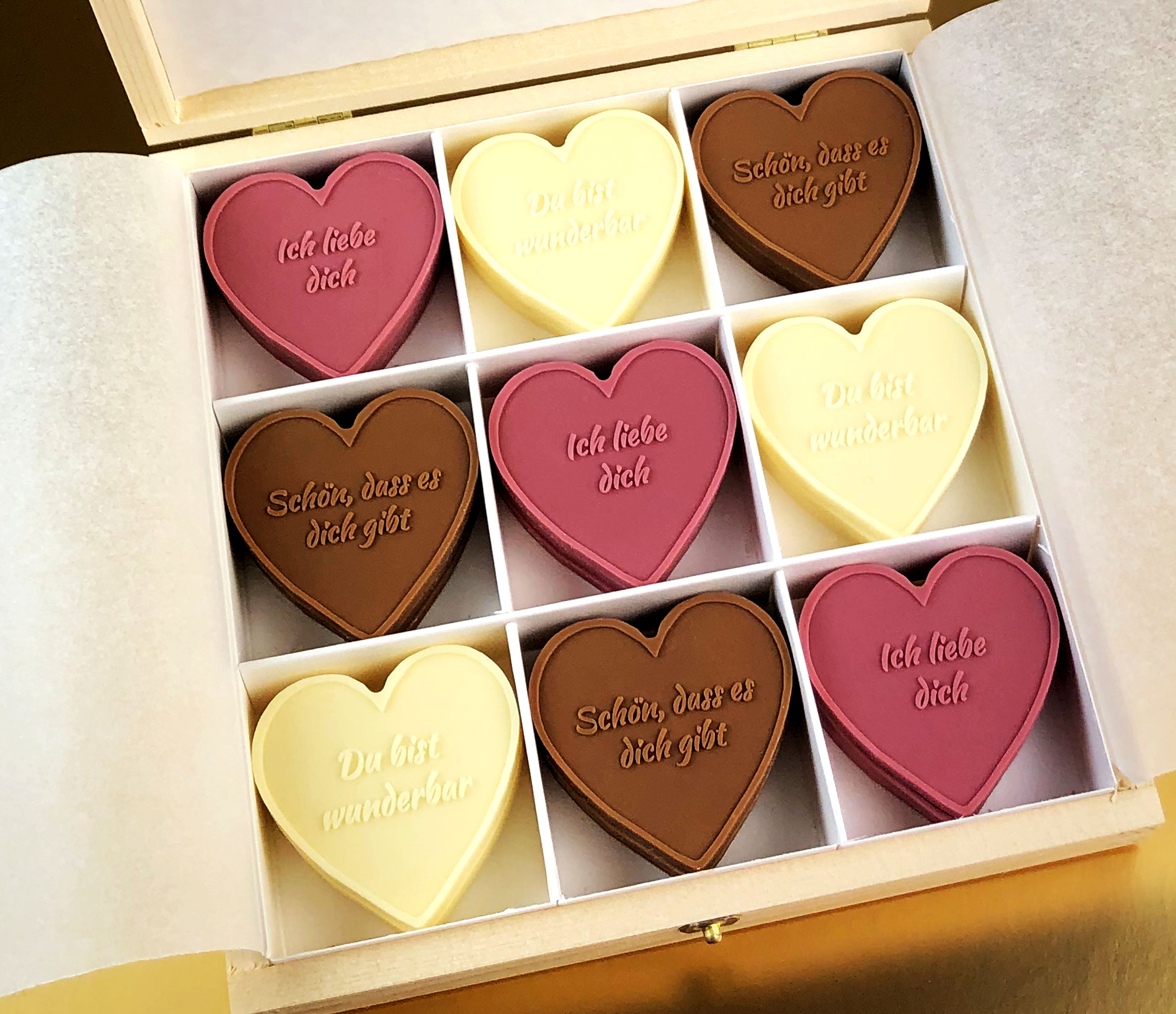 Schoko-Herzen-Box „Für dich“ , Geschenk zum Valentinstag, Hochzeitstag ...