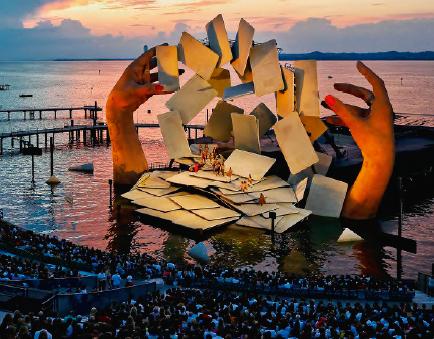 Bregenzer Festspiele Seebühne Bühnenbild Rigoletto