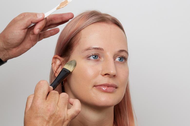 Make-up Kontur schminken Stage Color Cosmetics