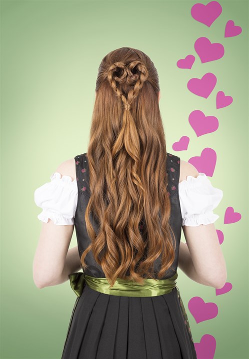 Herz-Flecht-Frisur Valentinstag Frisur für Mädchen 