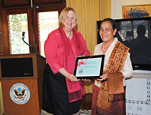 Kommaly Chanthavong wins International Women of Courage Award