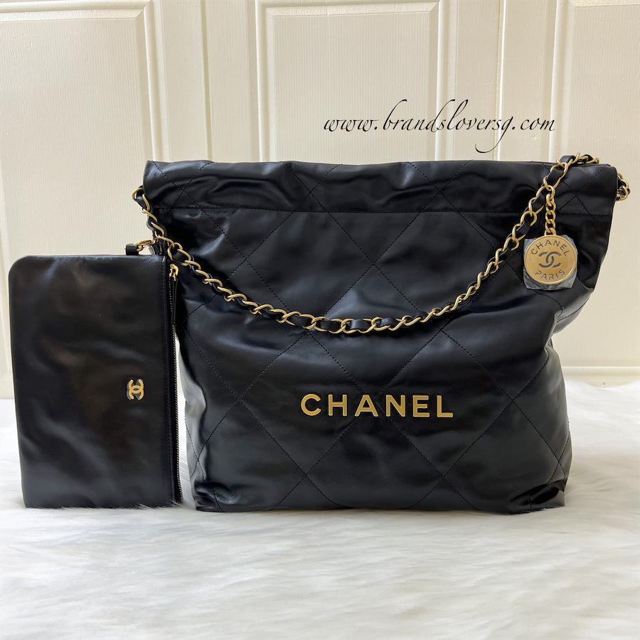 CHANEL Calfskin Stitched Large Button Up Hobo Black 486816