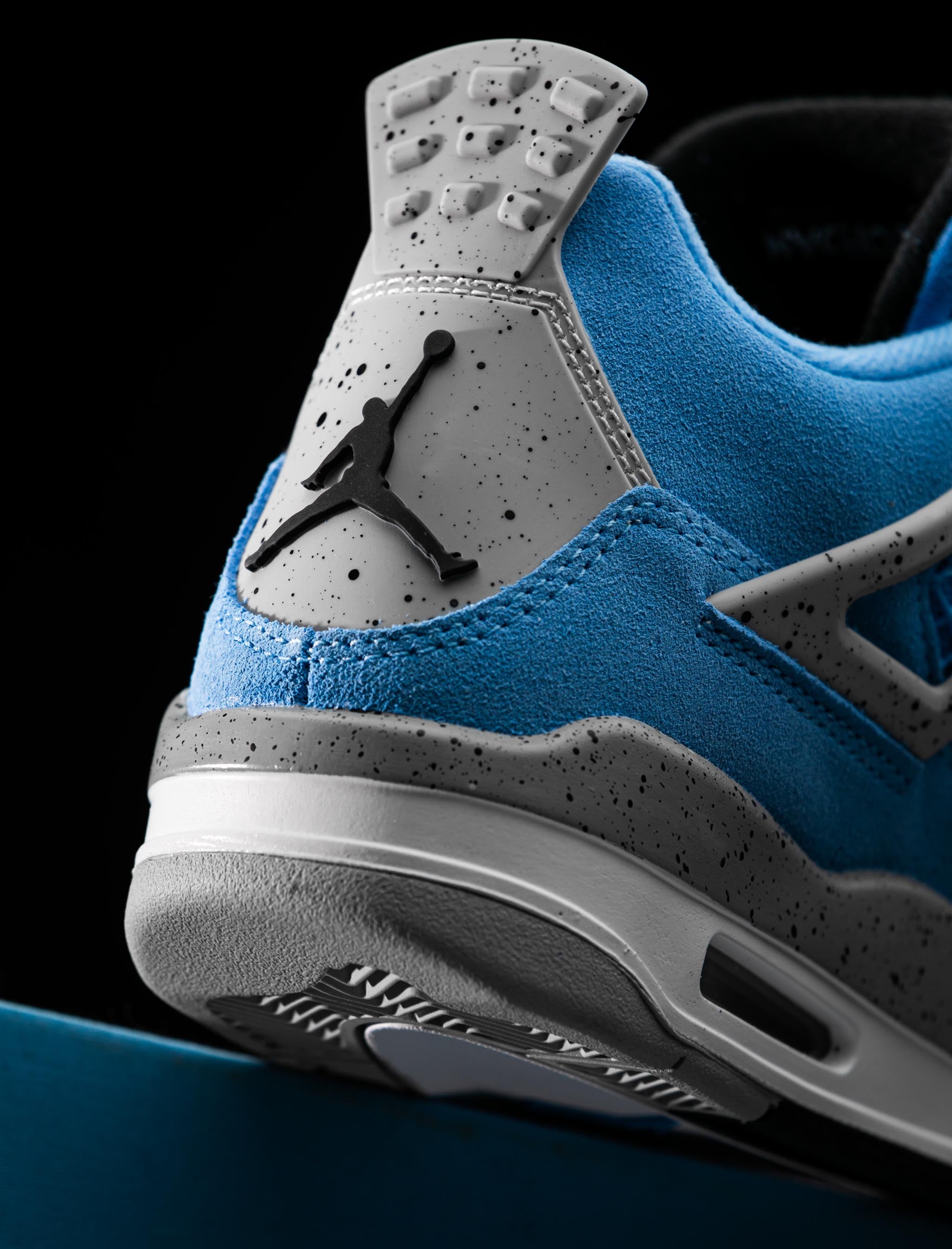 jordan 4 retrouniversity blue