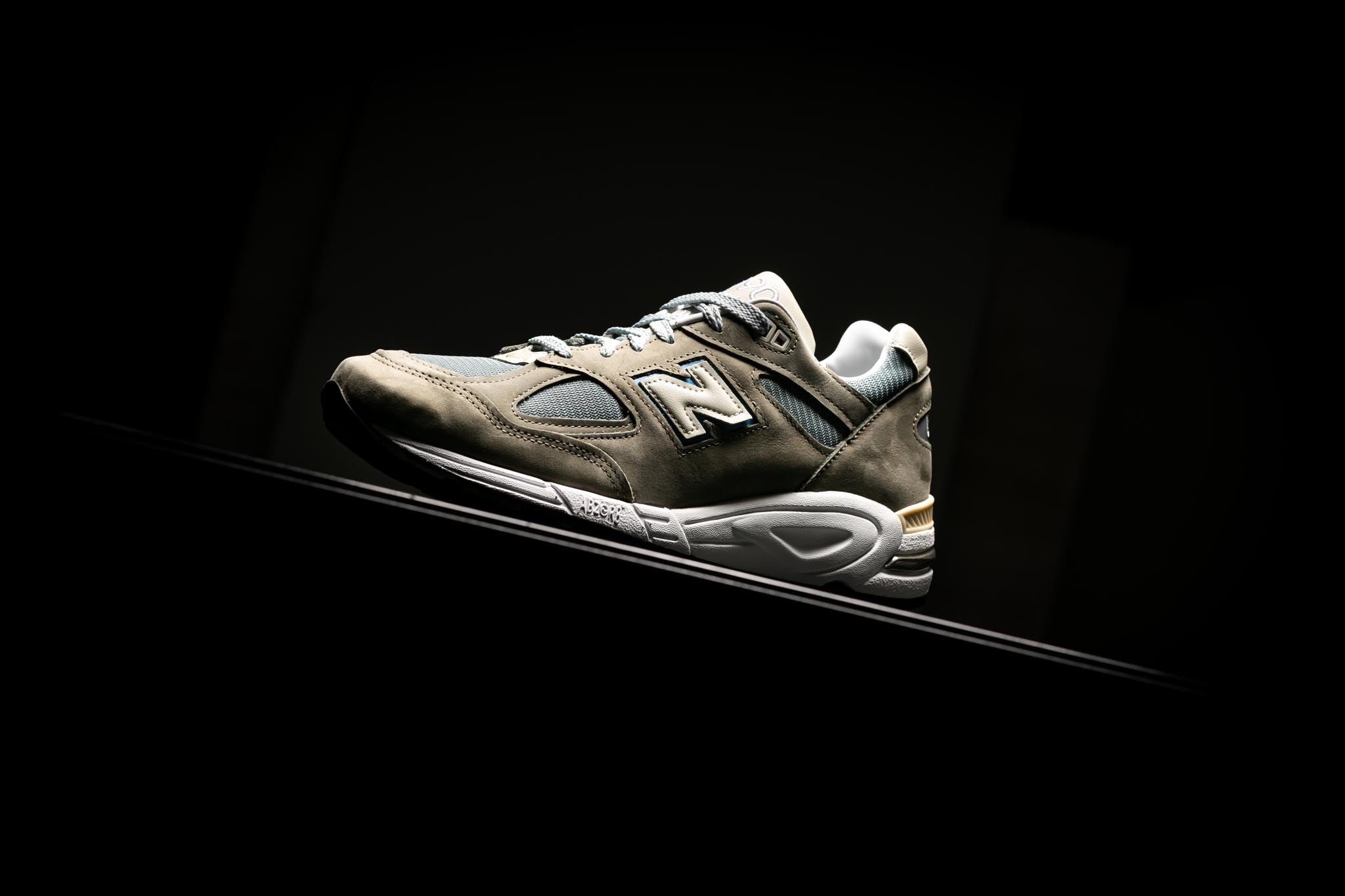 NEW BALANCE 'MADE IN USA' M990KBM2 | SNEAKERBOX