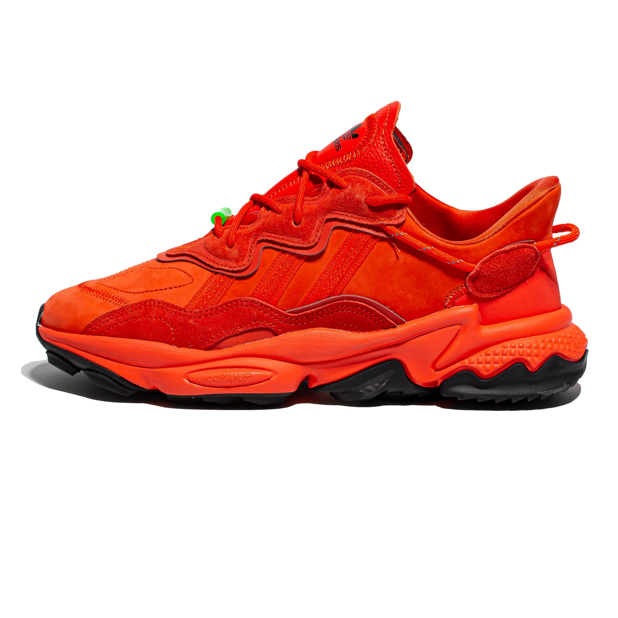 ADIDAS Ozweego TR Hi-Res Red – SNEAKERBOX