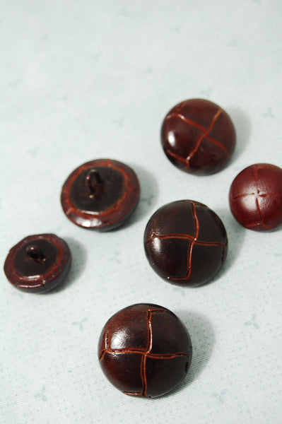 leather buttons
