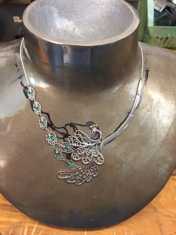 18ct white gold emerald peacock necklace