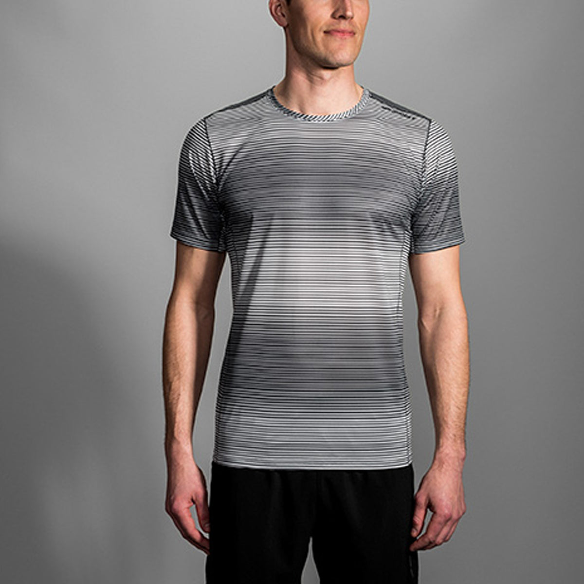 brooks ghost short sleeve