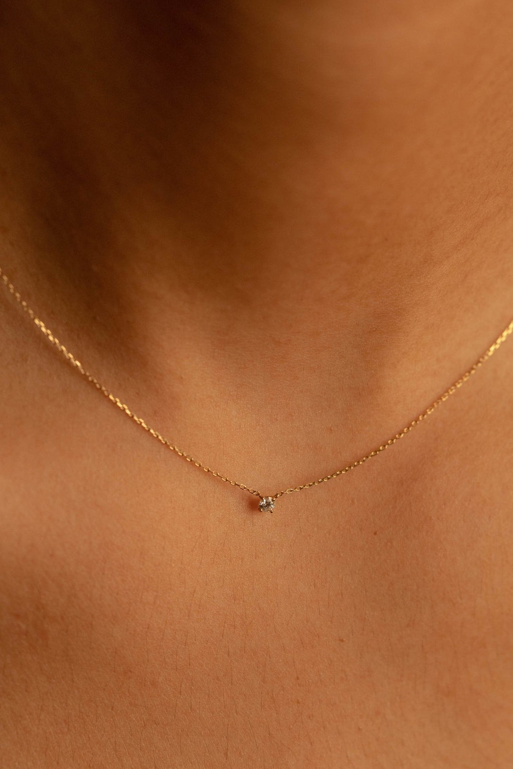 solitaire diamond necklace choker