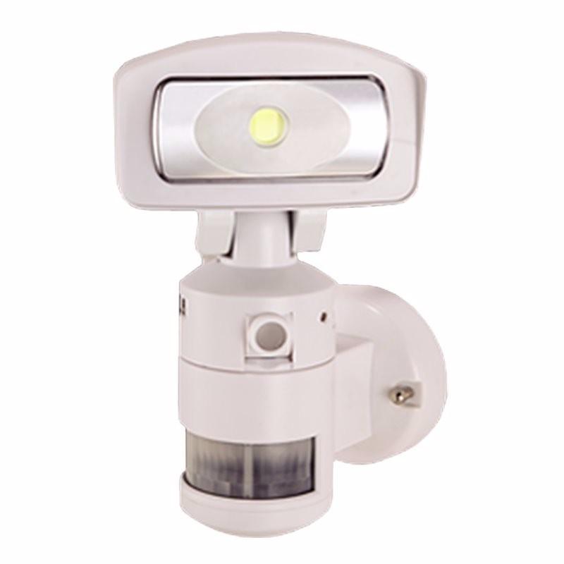 robotic led security floodlight