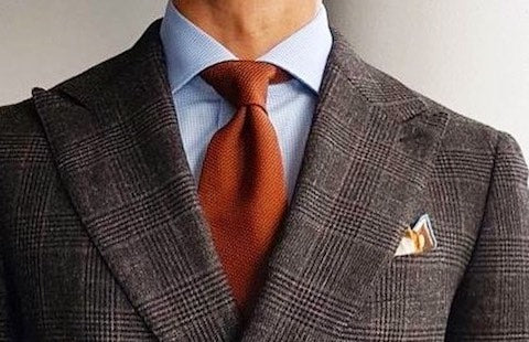 Full Windsor tie knot