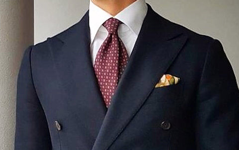 Half Windsor tie knot