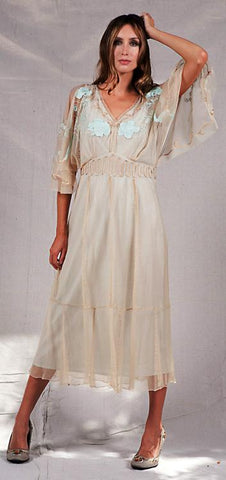 Vintage-style dresses in white