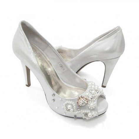 Epic Vintage Wedding white shoes
