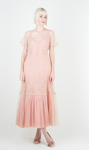 Vintage inspired dress in pink